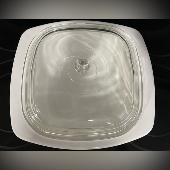 Corning Ware Blue Cornflower 16 Cup Casserole Dish - Picture 2 of 15